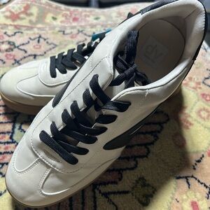 Dolce Vita Women’s Cream and Black Sneakers